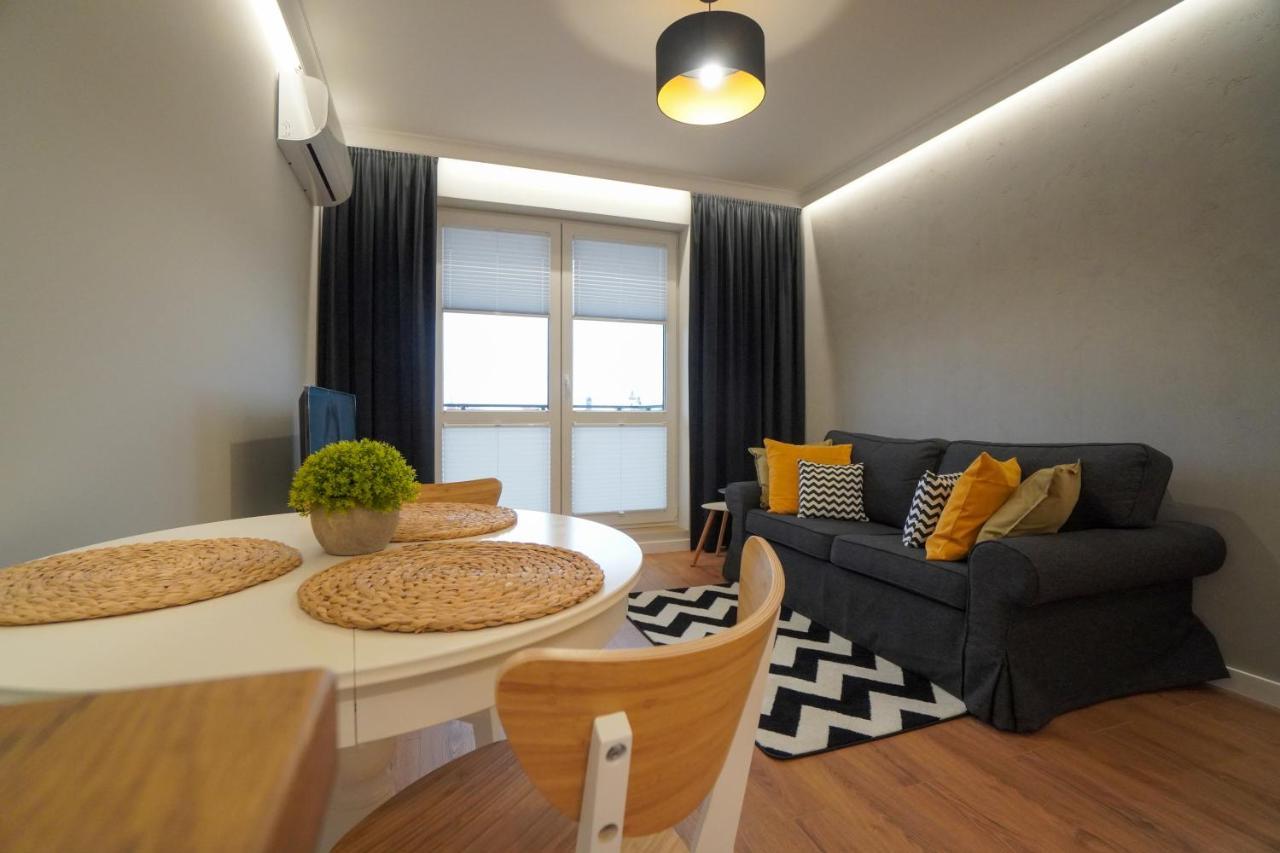 Apartament Manhattan Плоцьк Екстер'єр фото